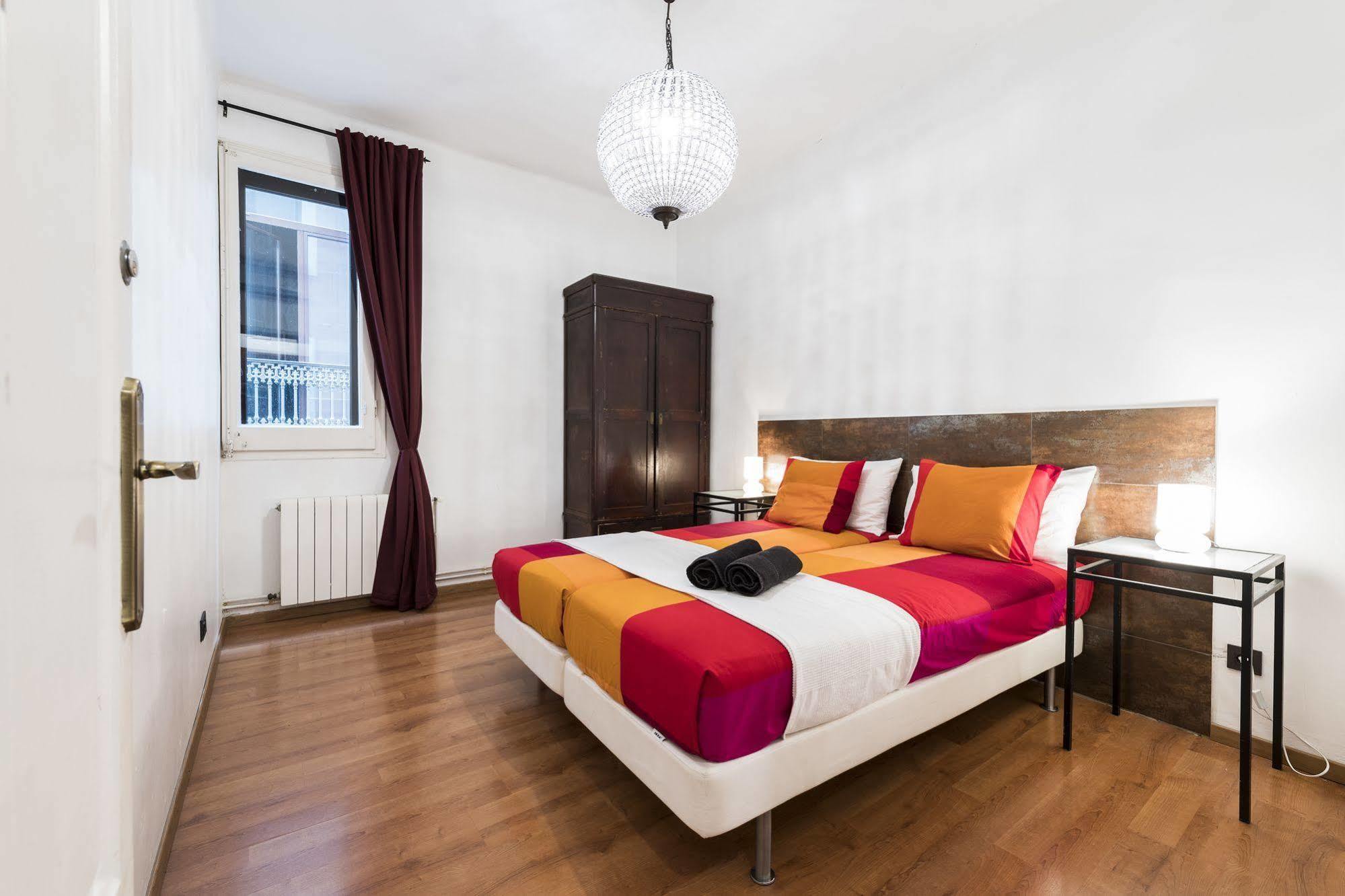 Vidre Home - Plaza Real Barcellona Esterno foto
